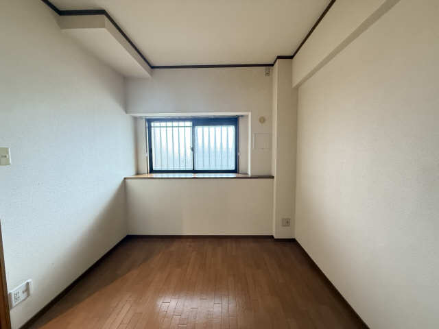 室内(北洋間)
