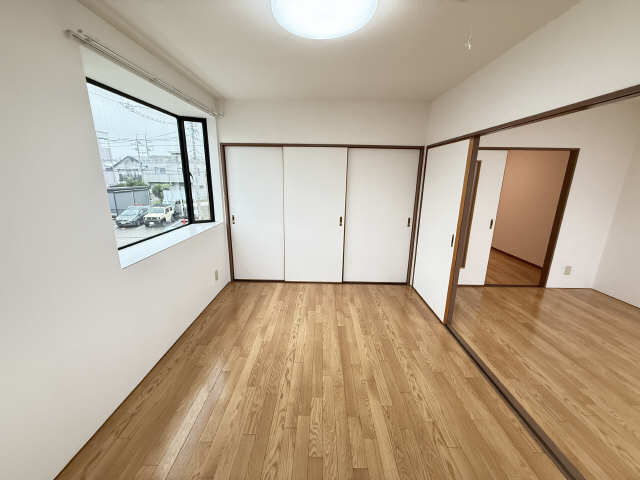 洋室（南西洋間）