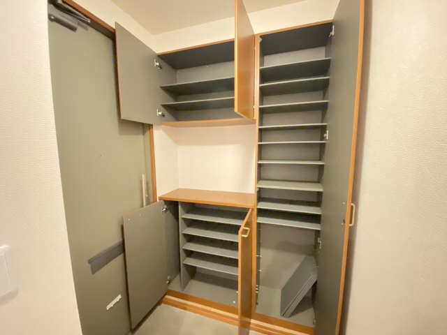 シューズBOX