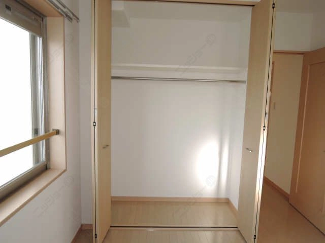 収納（北洋間）