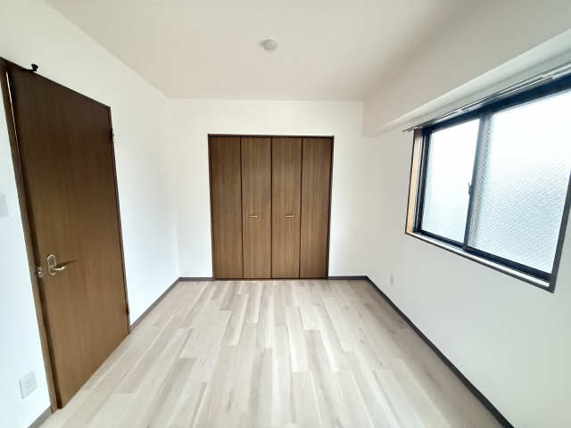 洋室（北洋間）