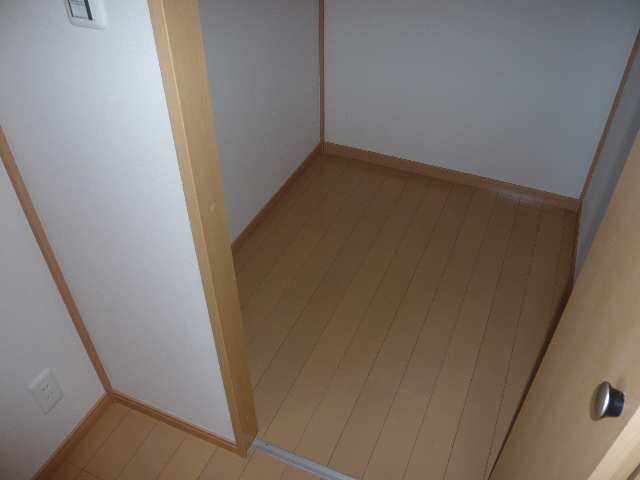 ｳｫｰｸｲﾝｸﾛｰｾﾞｯﾄ