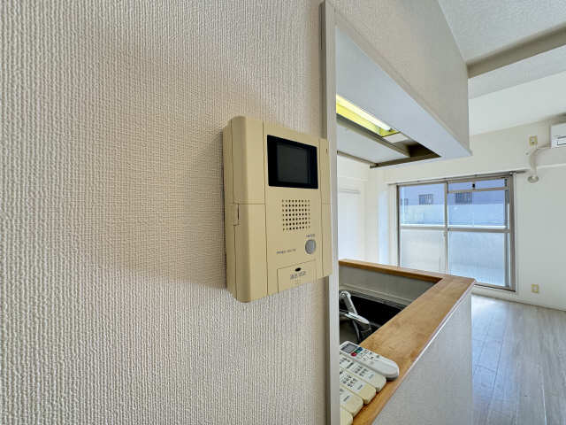 モニター付きインターホン