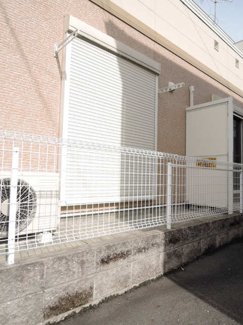 シャッター雨戸