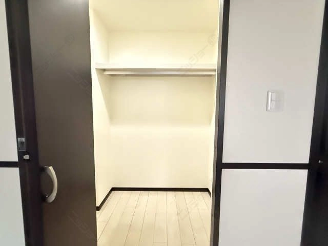 ウ ォークインクローゼット
