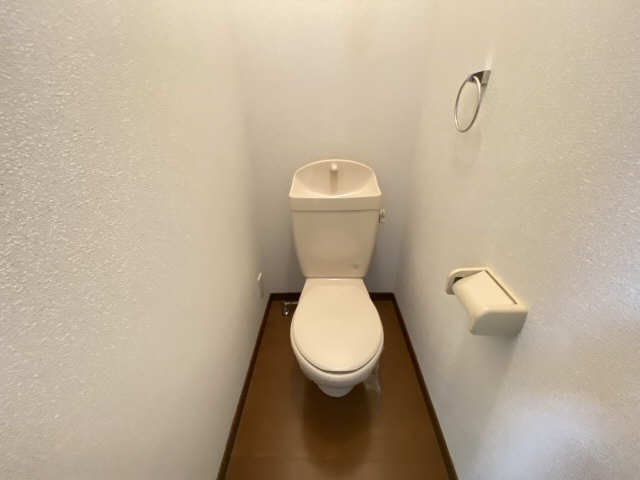 ｱﾝﾌﾟﾙｰﾙﾘｰﾌﾞﾙ ﾌﾟﾛﾊﾟﾃｨ 1階 WC