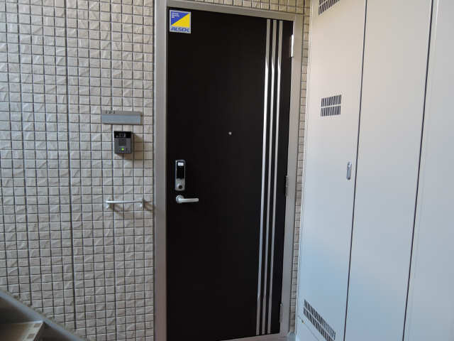 玄関扉
