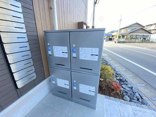 宅配BOX