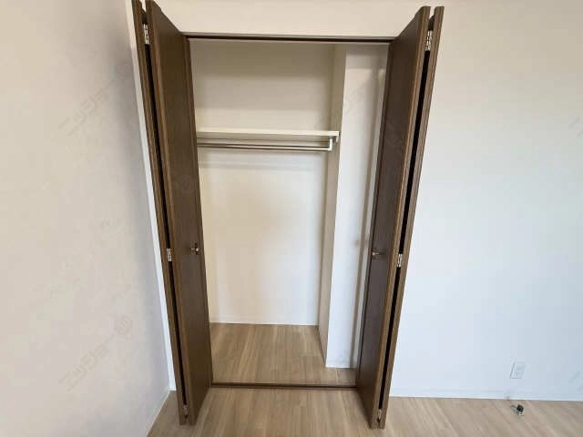 収納（北東洋間）