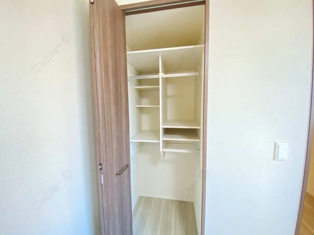 北洋間収納