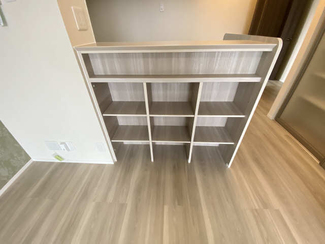 キッチン前収納