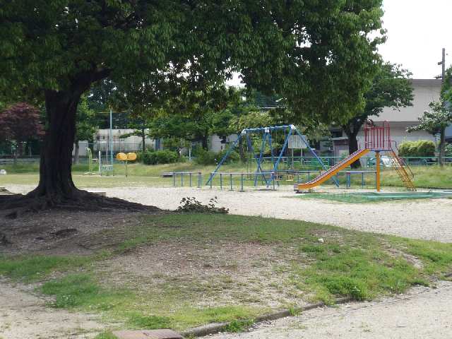 付近公園