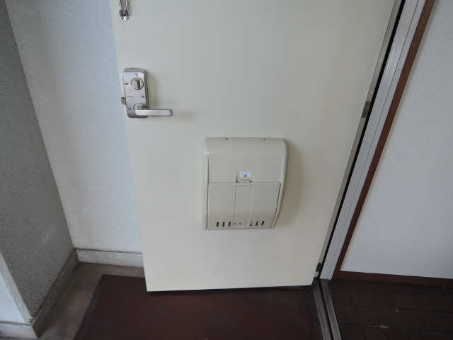 ドアポスト