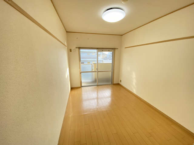 パークレーン千代田 4階 洋室