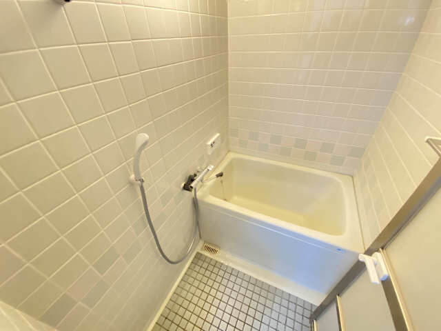 パークレーン千代田 4階 浴室