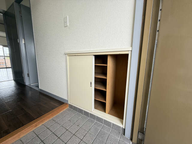 シューズBOX