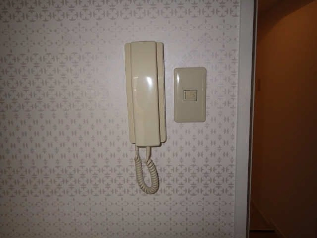 インターホン
