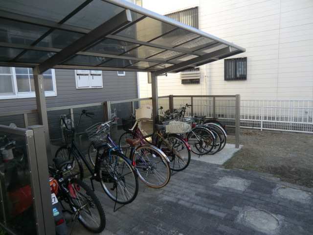 サイクルポート