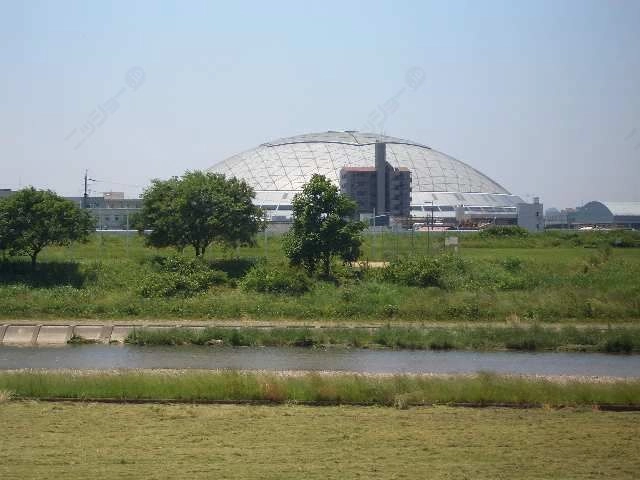 景気:ナゴヤドーム