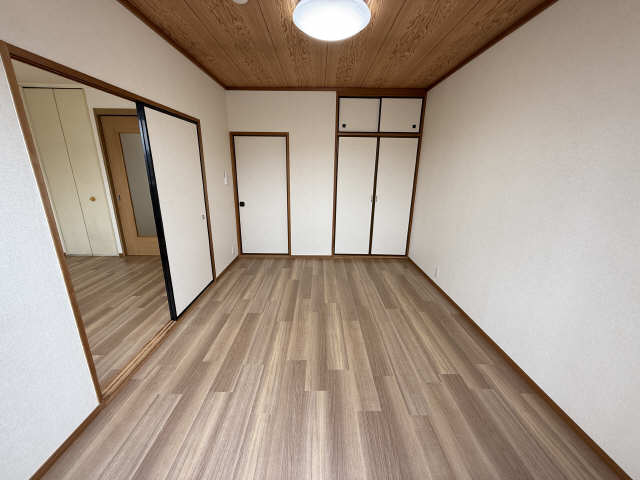 洋室