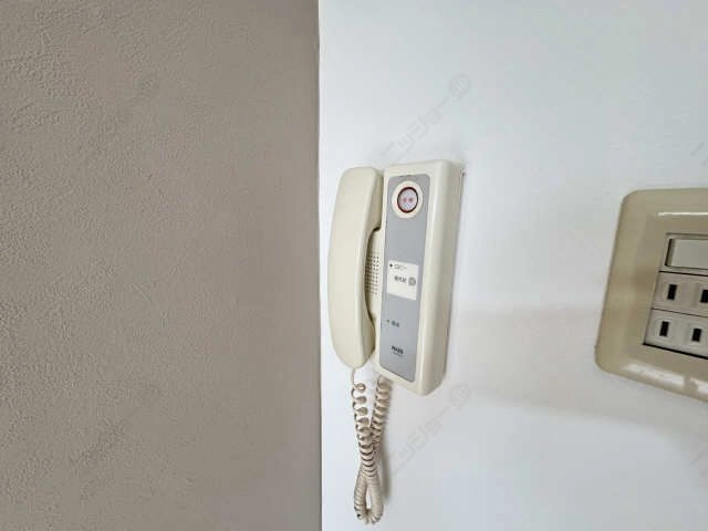 インターホン