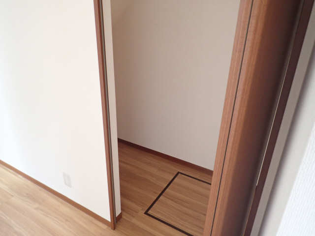 階段下収納