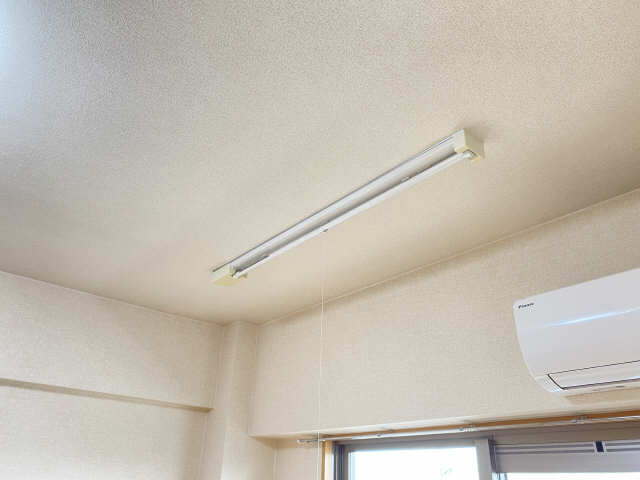 室内物干し器具