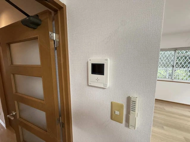モニター付きインターホン