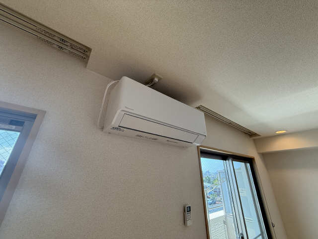 エアコン