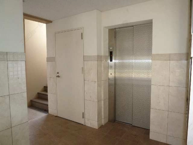 エレベーターホール