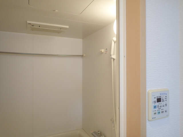 メルベーユ川宮 8階 浴室乾燥