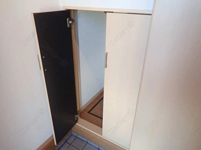 玄関収納
