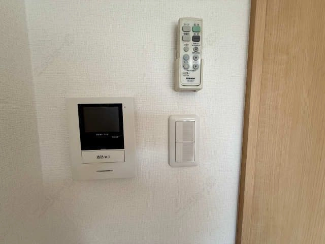 モニター付きインターホン