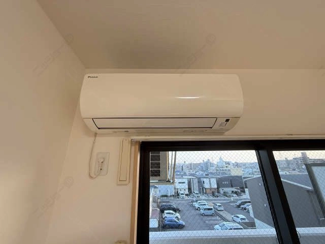 エアコン