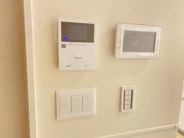 モニター付きインターホン