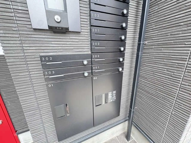 宅配ボックス