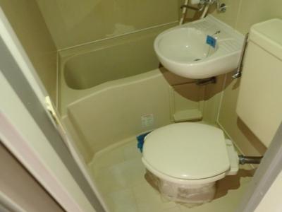 リバーサイド喜多山 2階 浴室