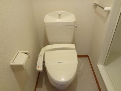 レオパレスはーとらんど 2階 WC