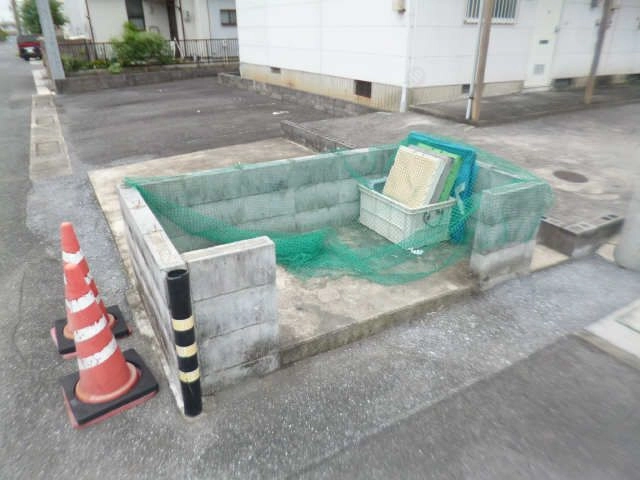 ゴミ捨場