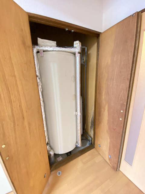 電気温水器