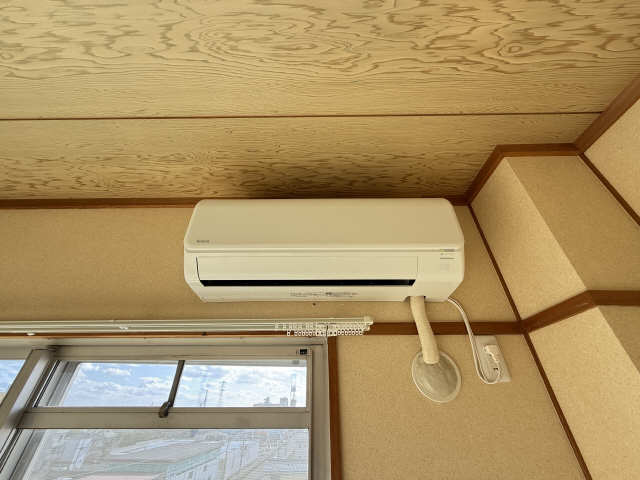 エアコン