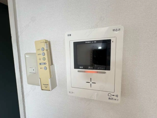 モニター付きインターホン