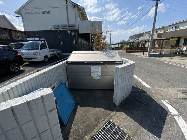 ゴミ置き場