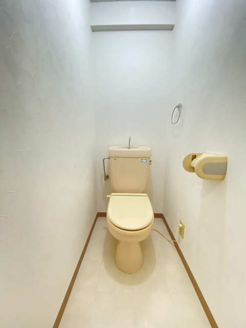 コーポサカエ 1階 WC