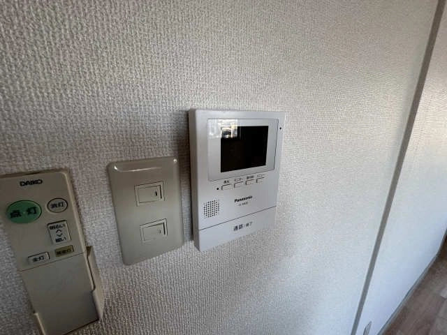 モニター付きインターホン