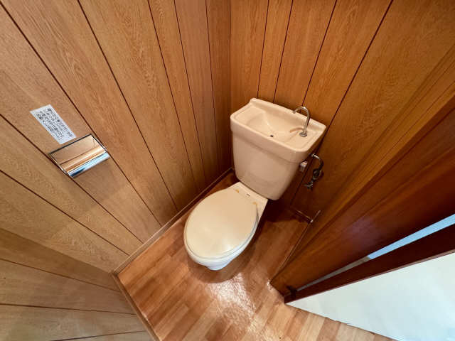 WC
