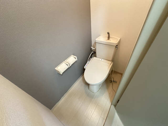 サンメゾン２５ 2階 WC