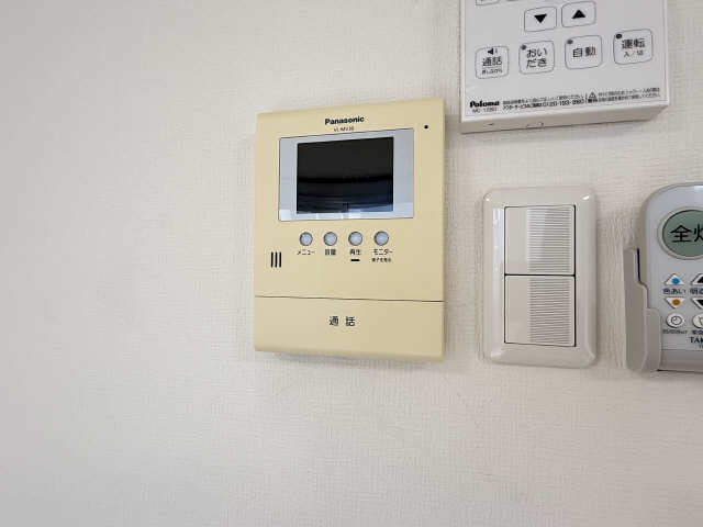 モニター付きインターホン