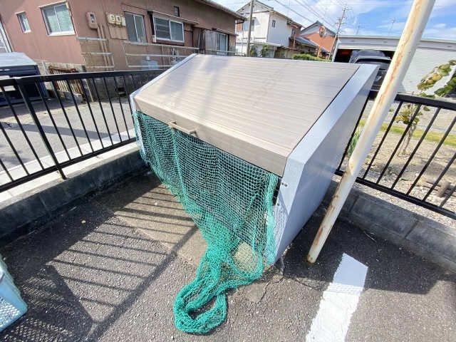 ゴミ置場