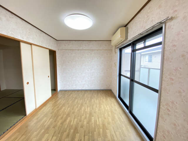 洋室